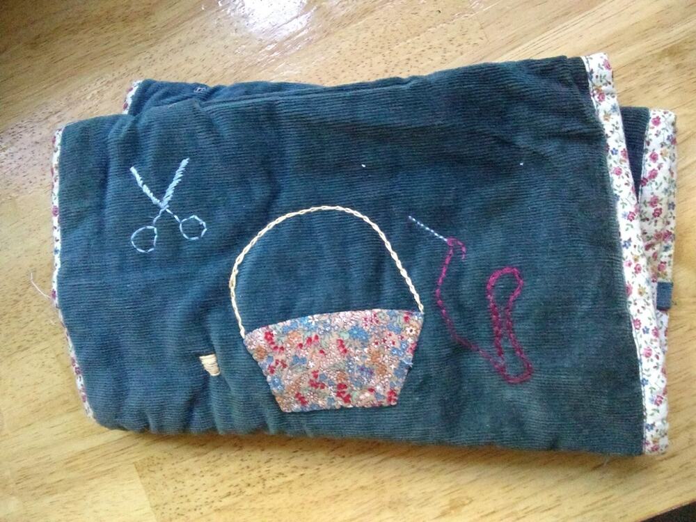 Vintage Handmade Sewing Pouch Kit Folding Green Corduroy Snaps Compartments
